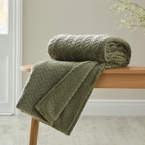 Amelia Recycled Throw, 200cm x 200cm Amelia Recycled Throw, 200cm x 200cm